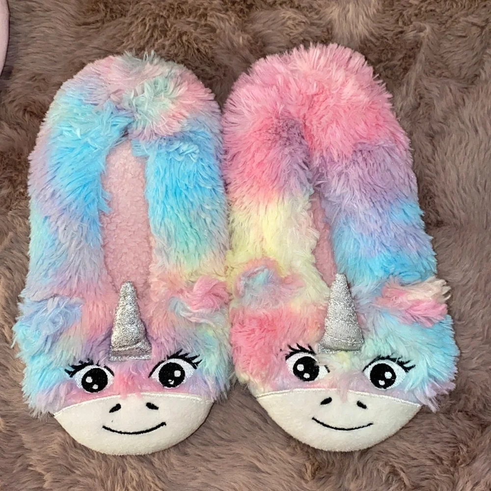 Pastel colorful unicorn fluffy soft comfy slippers girls size small 10.5 kids​